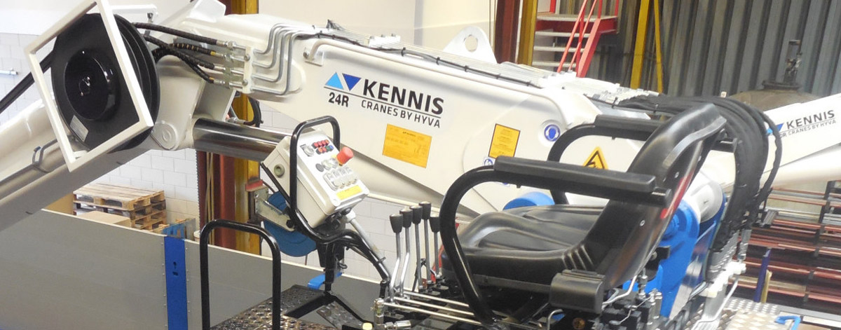Kennis machine with UnitedSeats seat