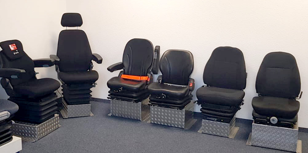 Sales Director André van der Hoeven recently visited Fierthbauer, one of our German dealers, to provide on-site instructions and training on various (new) UnitedSeats products