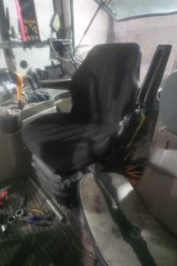 UnitedSeats dealer VLV Servis install the Rancher air and mechanical seat