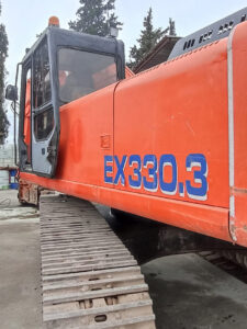 UnitedSeats dealer from Spain fitted a Hitachi Excavator with Highlander Pro seat