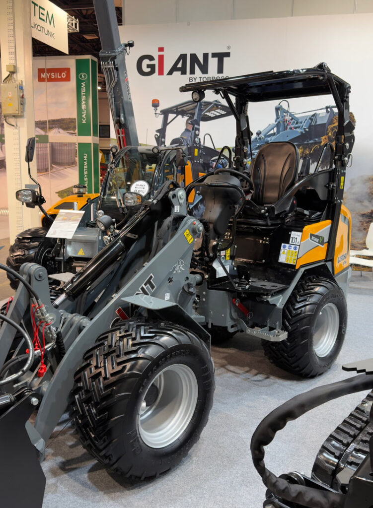 UnitedSeats dealer Agrar Plaza present UnitedSeats at AGROmashEXPO