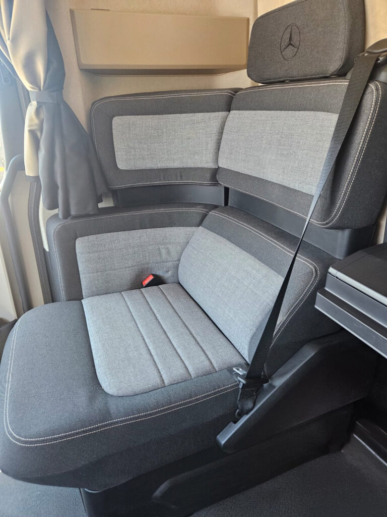 Mercedes customer asks for Voyager C70 seat in new truck